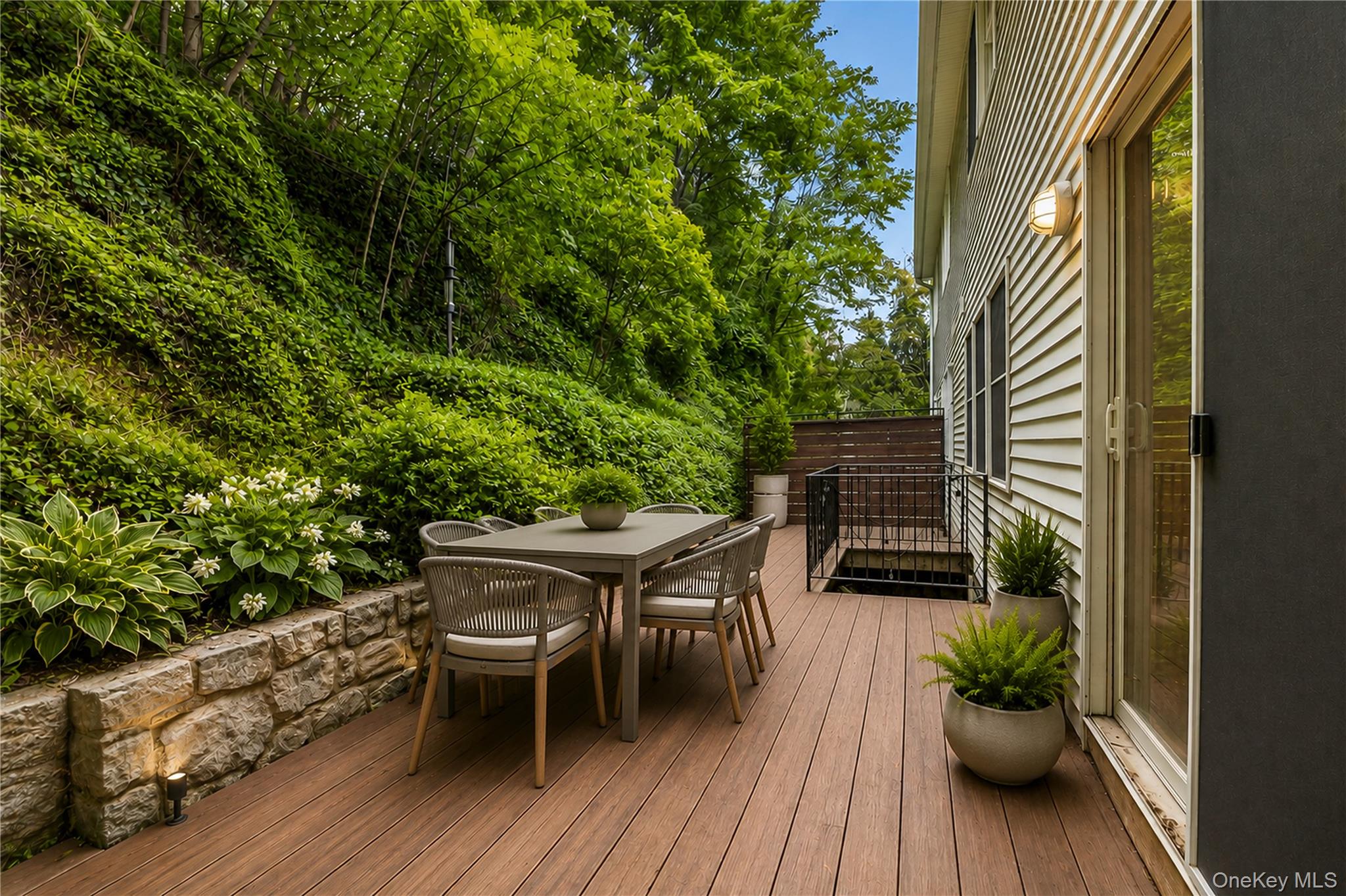 13 Cedar Place Property Photo 28