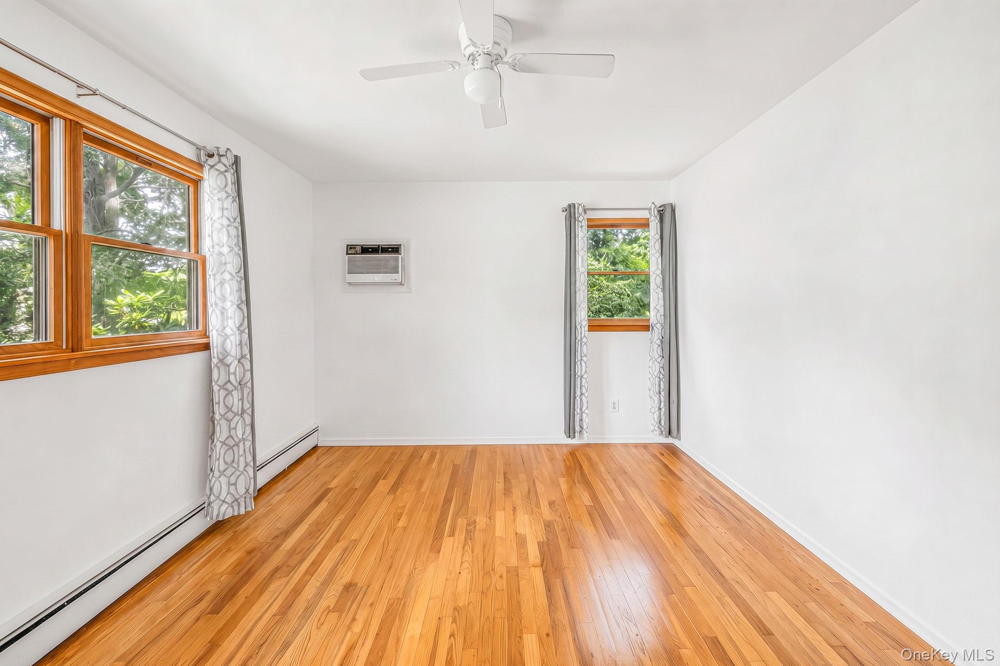 96 Oak Street Property Photo 26