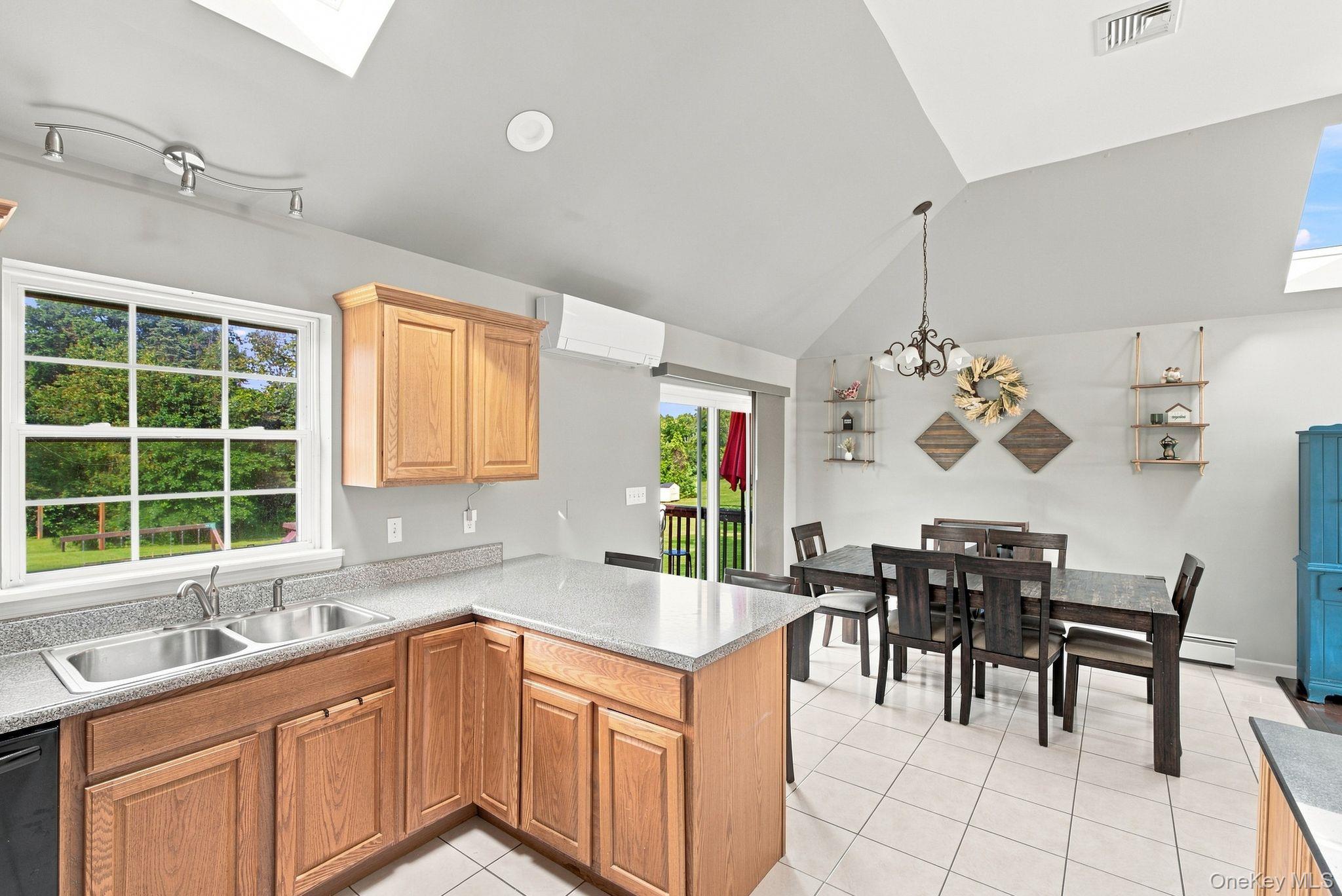 16 Rosio Lane Property Photo 6