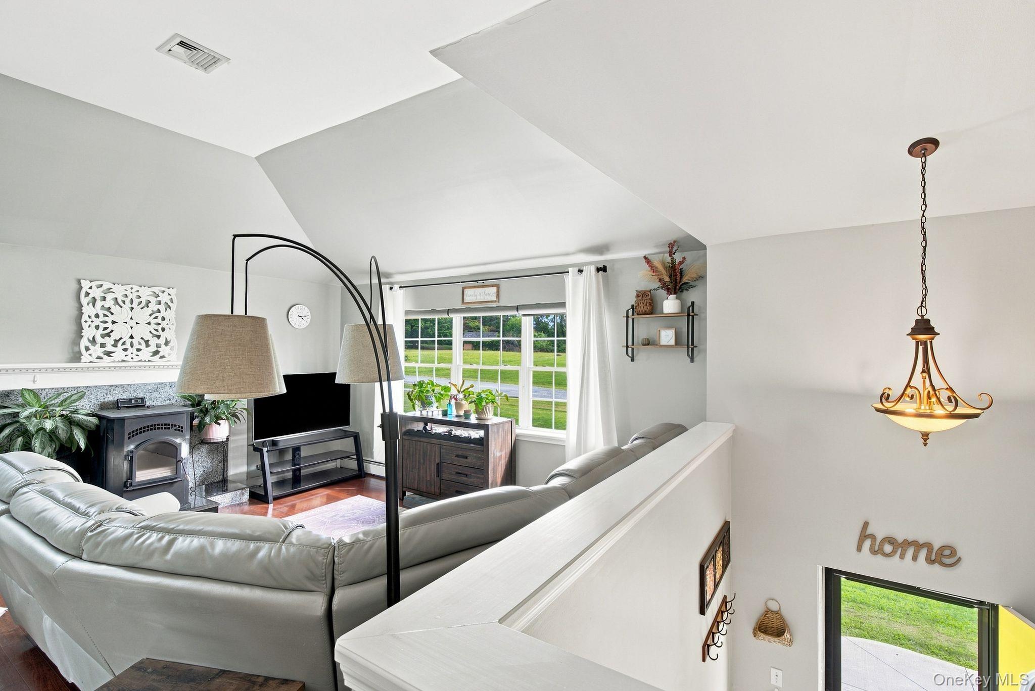 16 Rosio Lane Property Photo 17