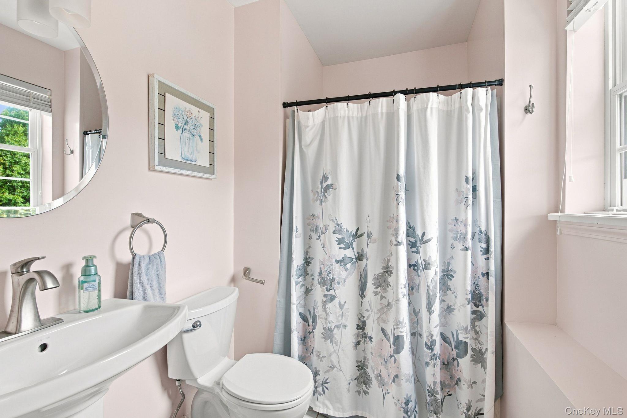 16 Rosio Lane Property Photo 20