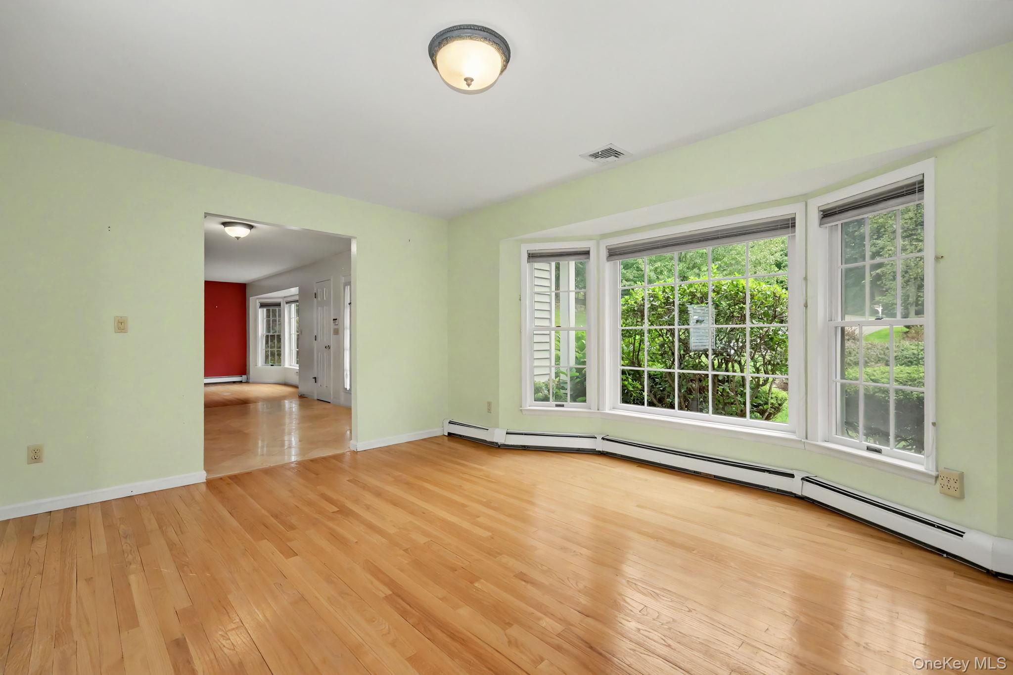 4 Sugar Hollow Court Property Photo 9