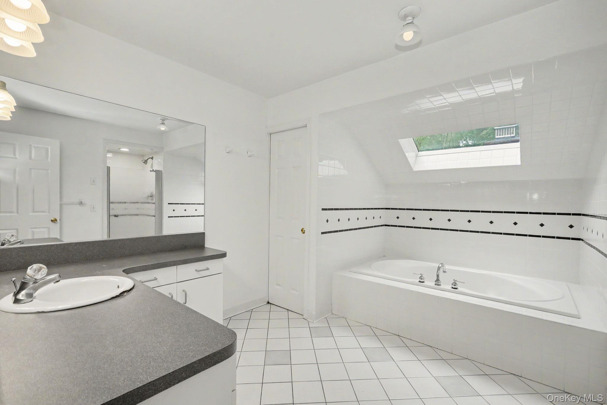 4 Sugar Hollow Court Property Photo 24