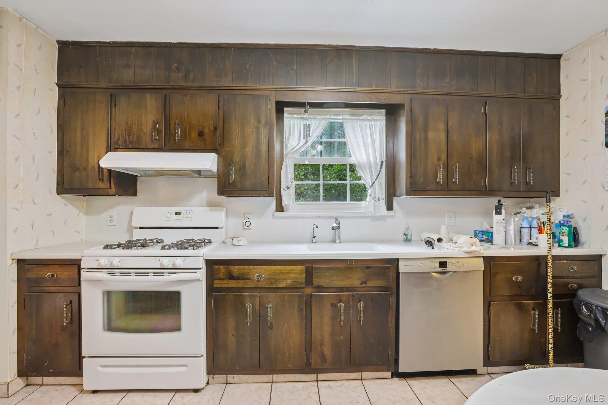 1 Marion Court Property Photo 12