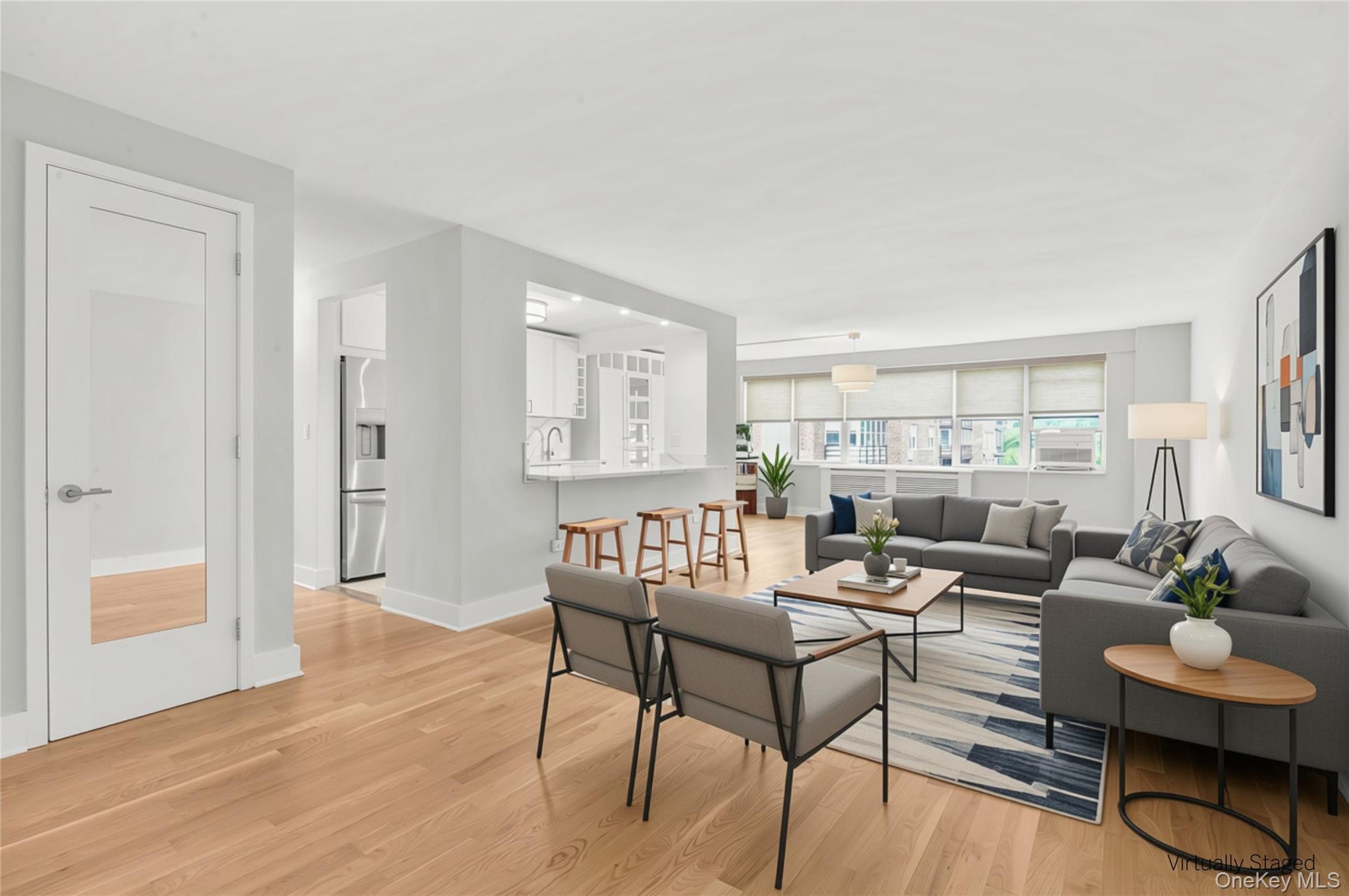2 Washington Square 3e Property Photo 4