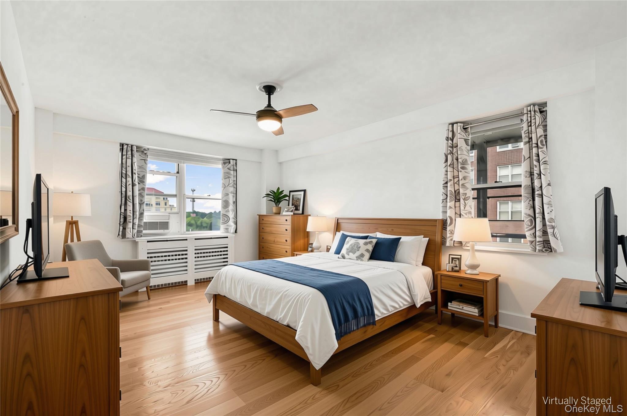 2 Washington Square 3e Property Photo 15