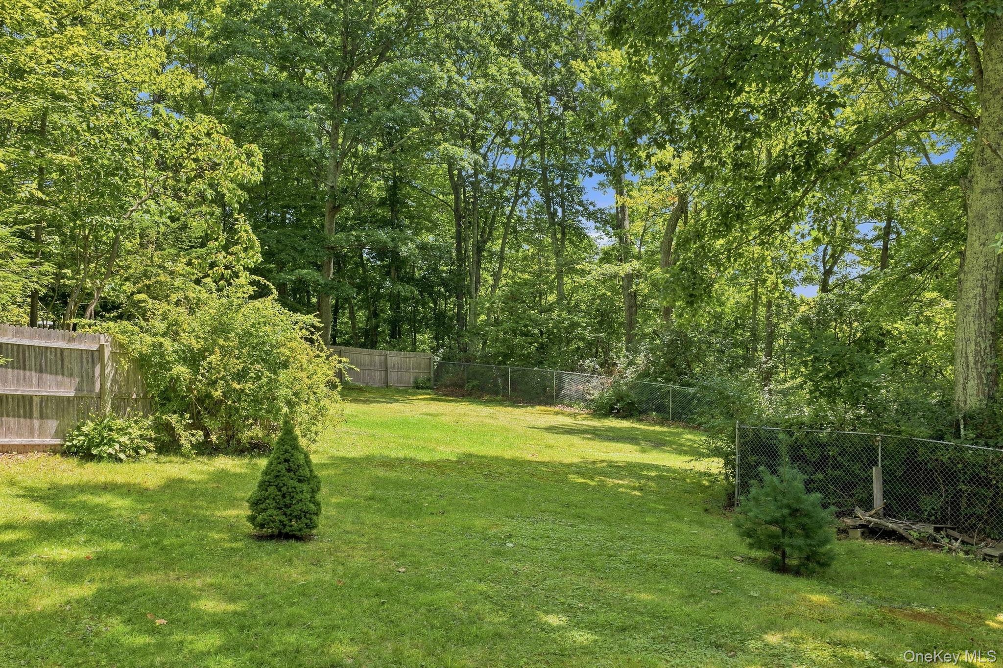 49 Maple Trail Property Photo 37