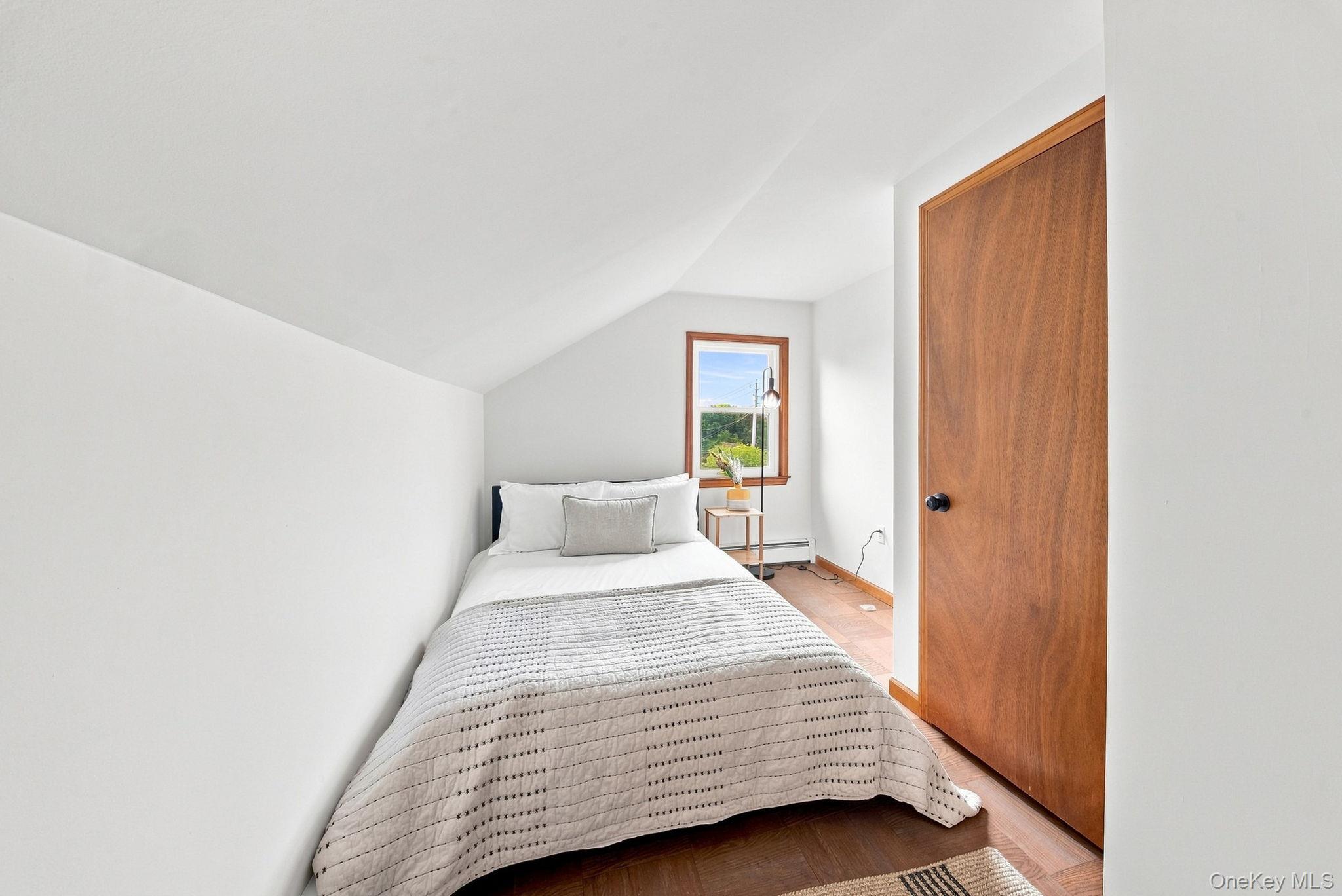256 Cottage Street Property Photo 19