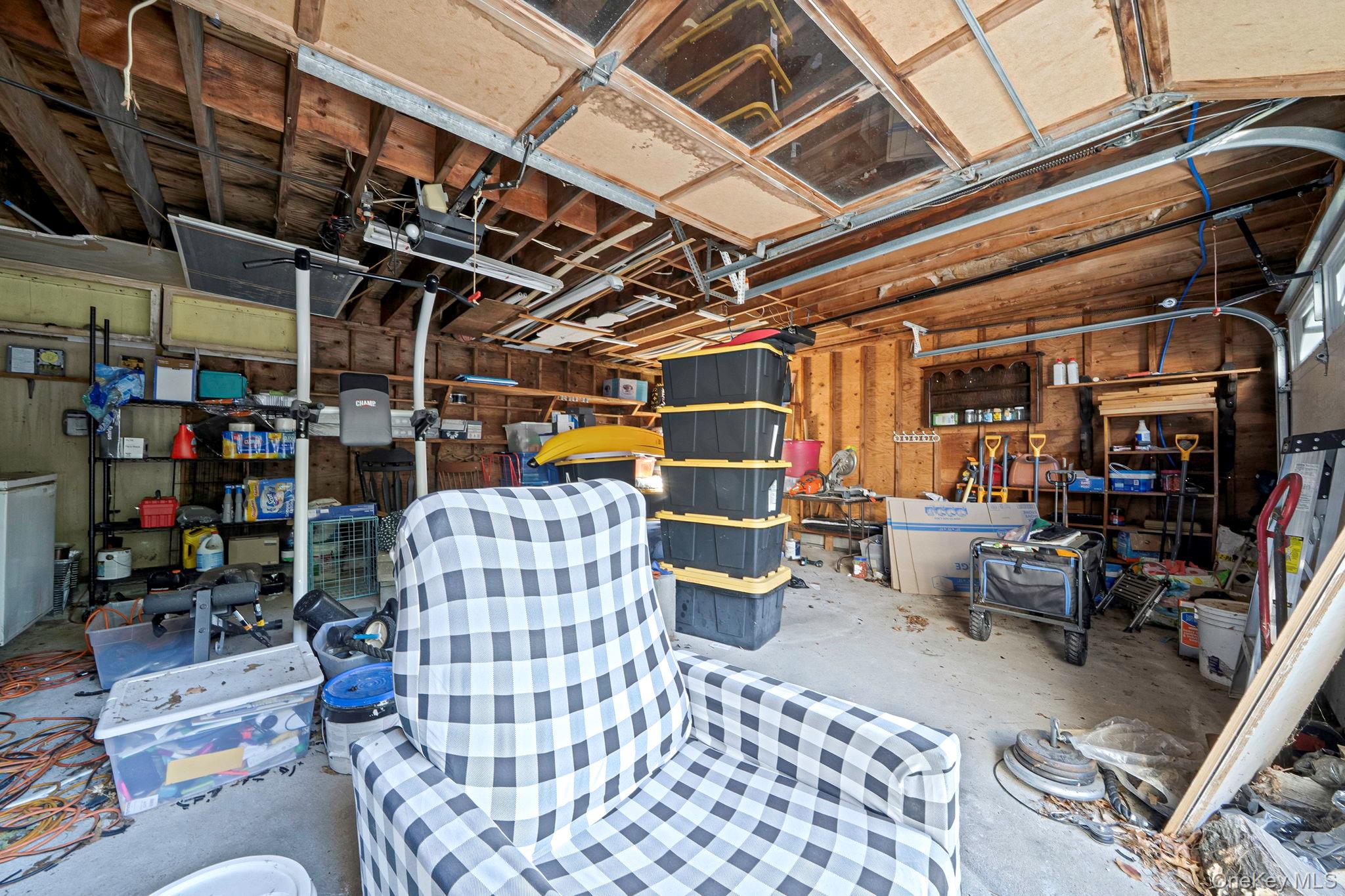 187 Oak Street Property Photo 44