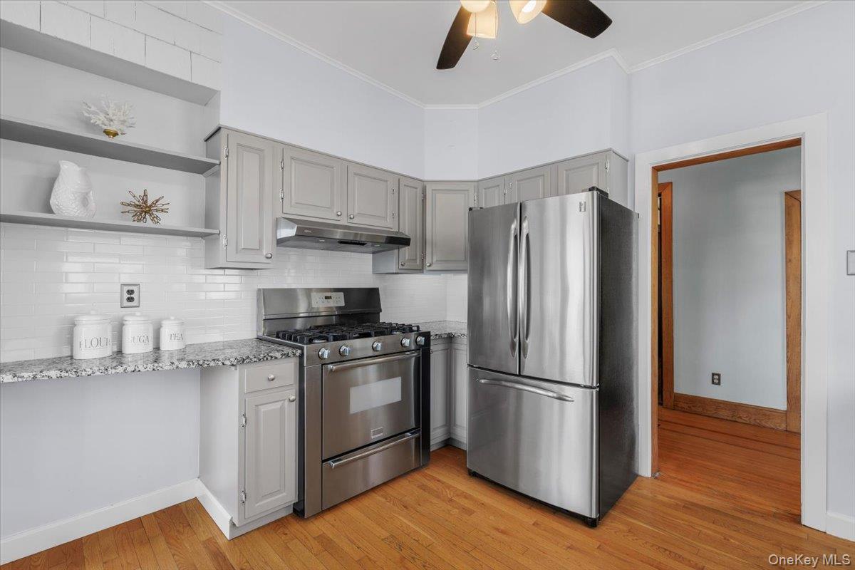 21 Park Avenue Property Photo 7