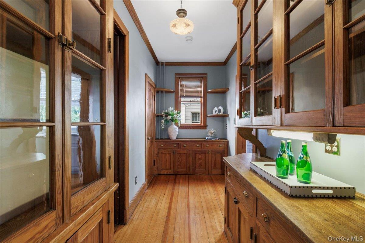 21 Park Avenue Property Photo 8