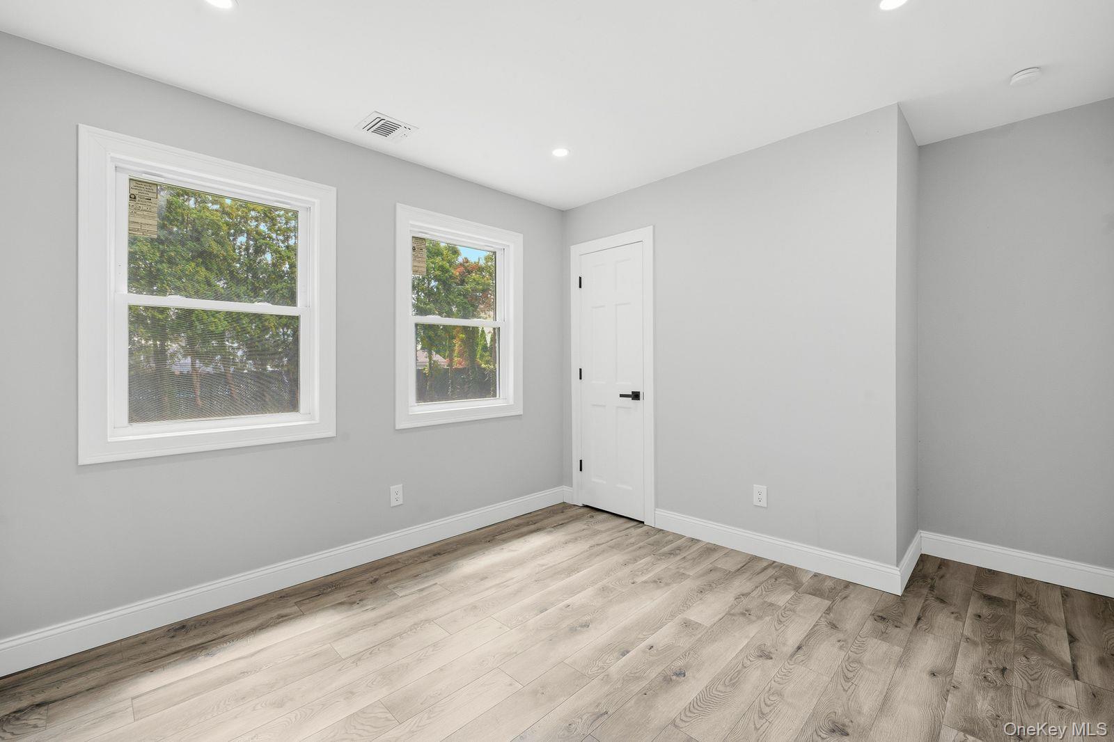 16 Adobe Drive Property Photo 13