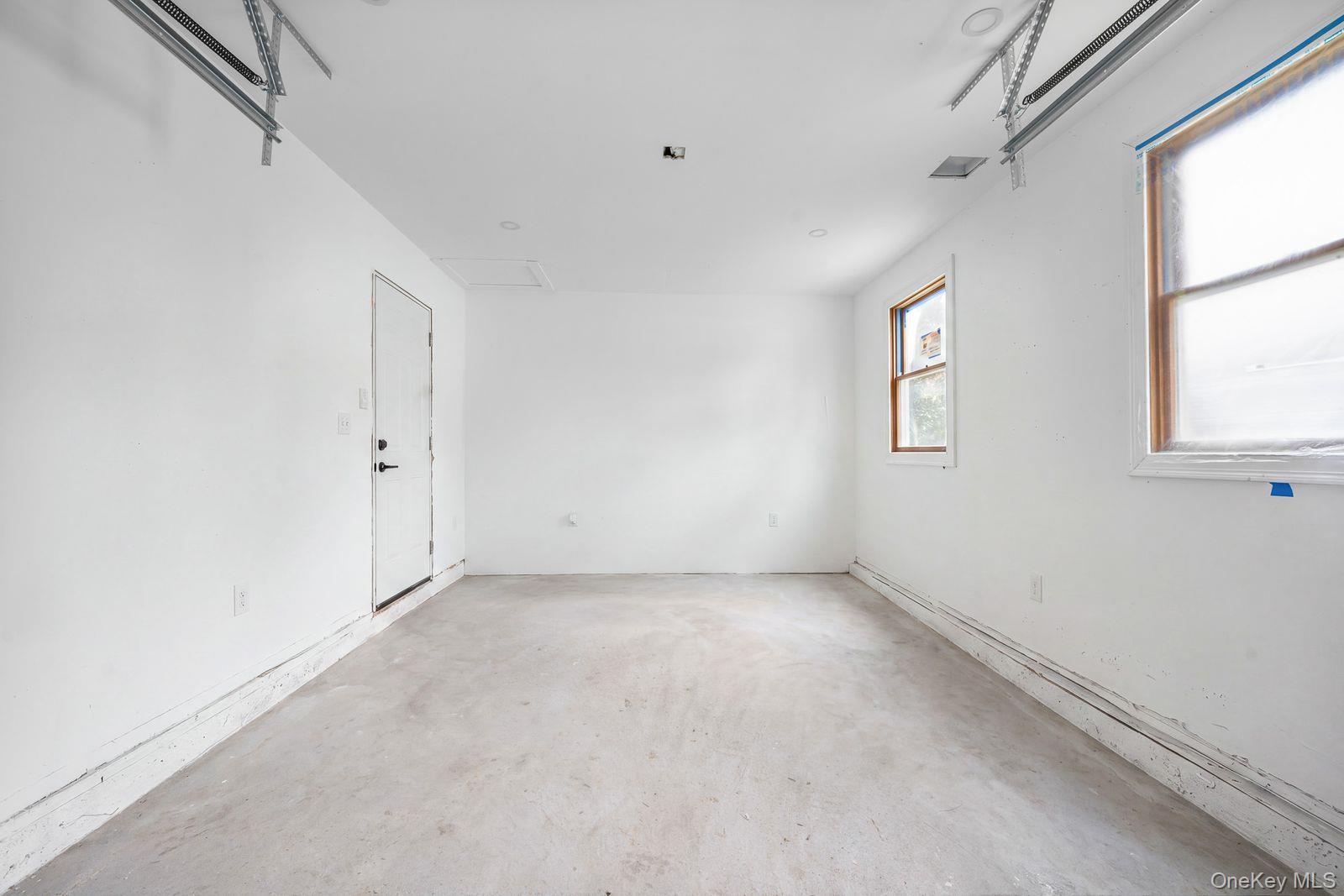 16 Adobe Drive Property Photo 15