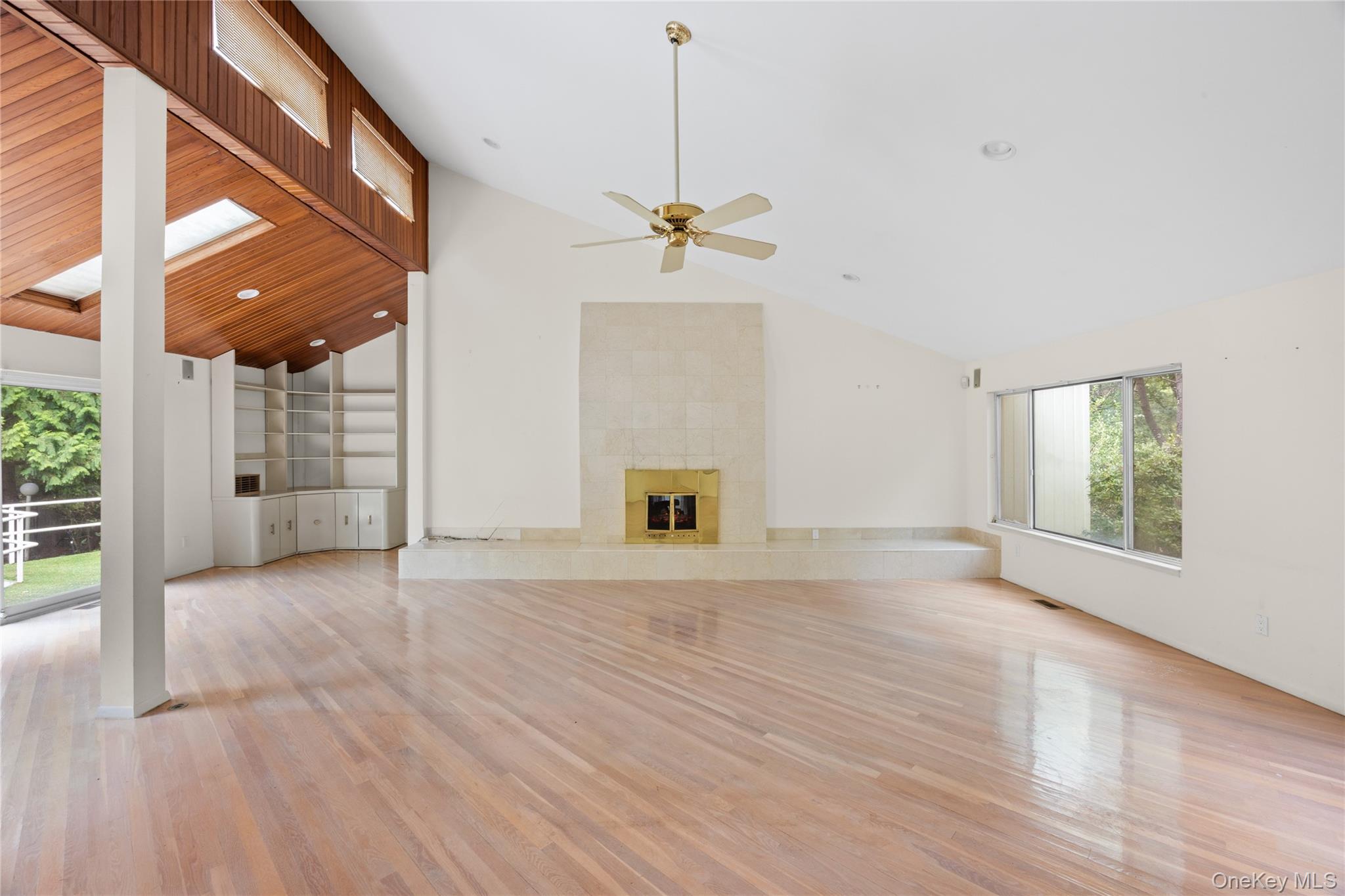 23 The Registry Property Photo 11