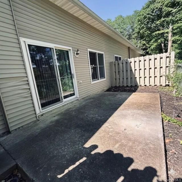 310 Jersey Avenue 3 Property Photo 7