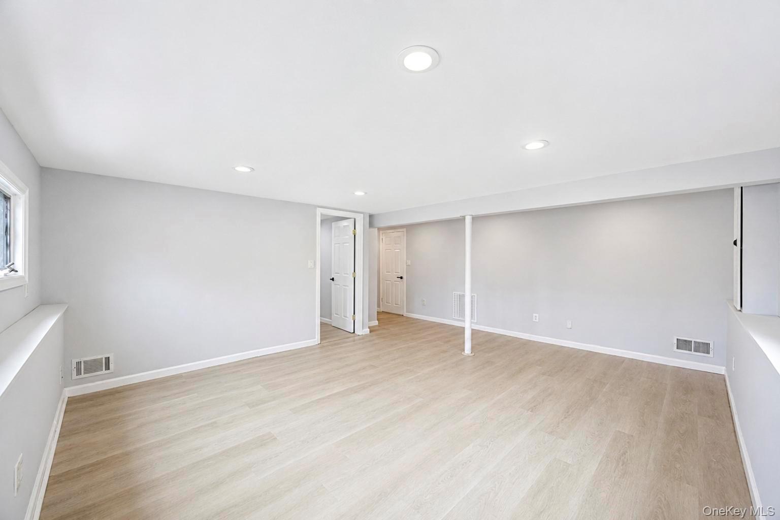 18 Dexter Lane Property Photo 22