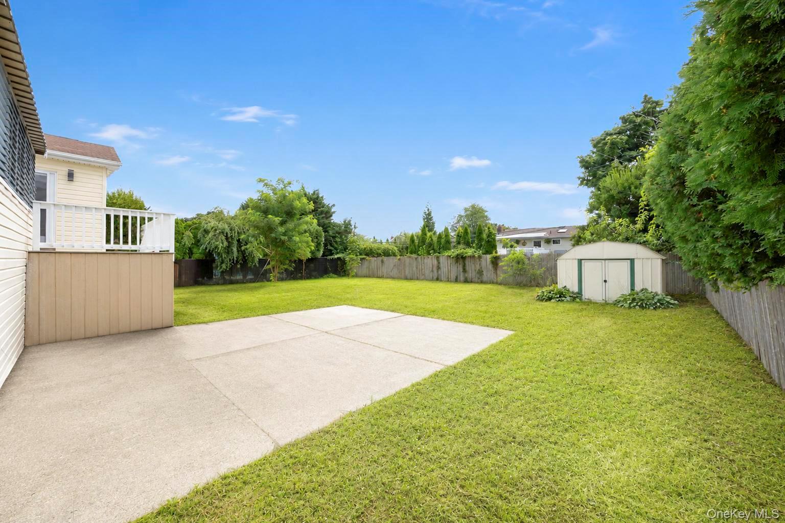 18 Dexter Lane Property Photo 28