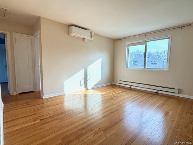 216-37 68th Avenue Upper Property Photo 3