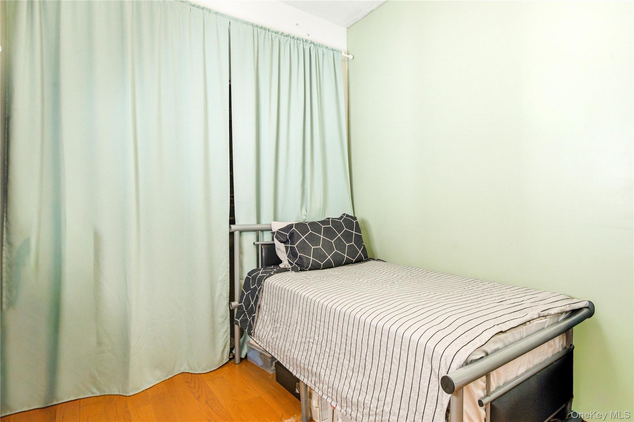2909 23rd Road Property Photo 11