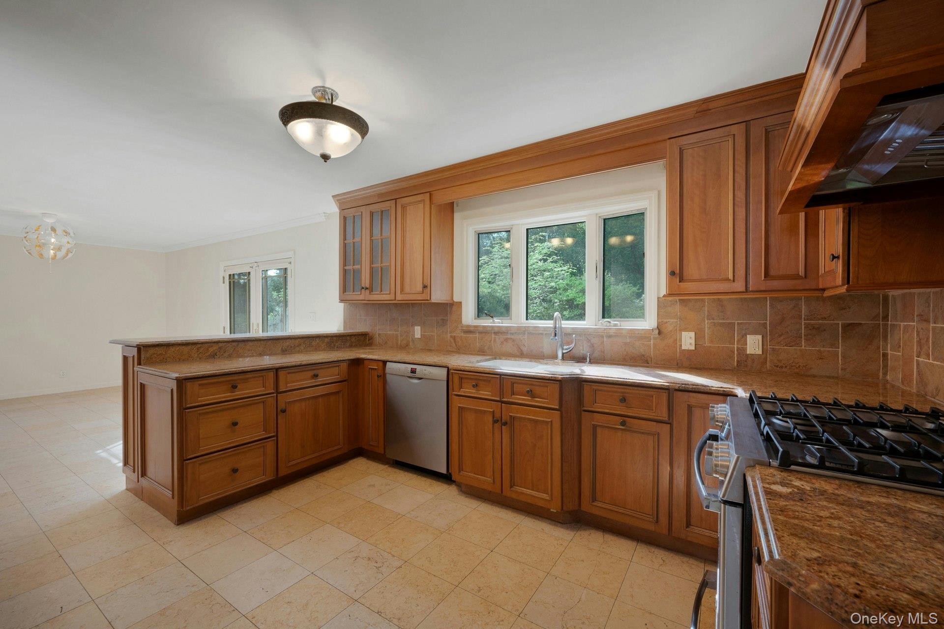 20 Springdale Road Property Photo 12