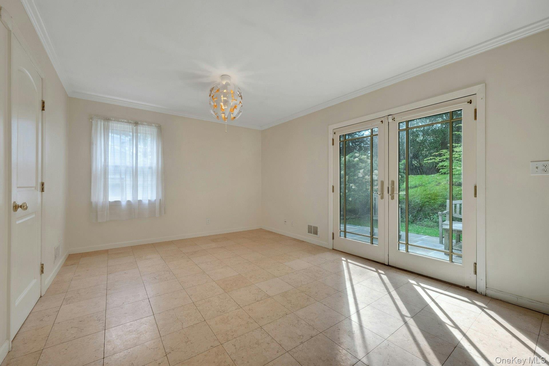 20 Springdale Road Property Photo 16