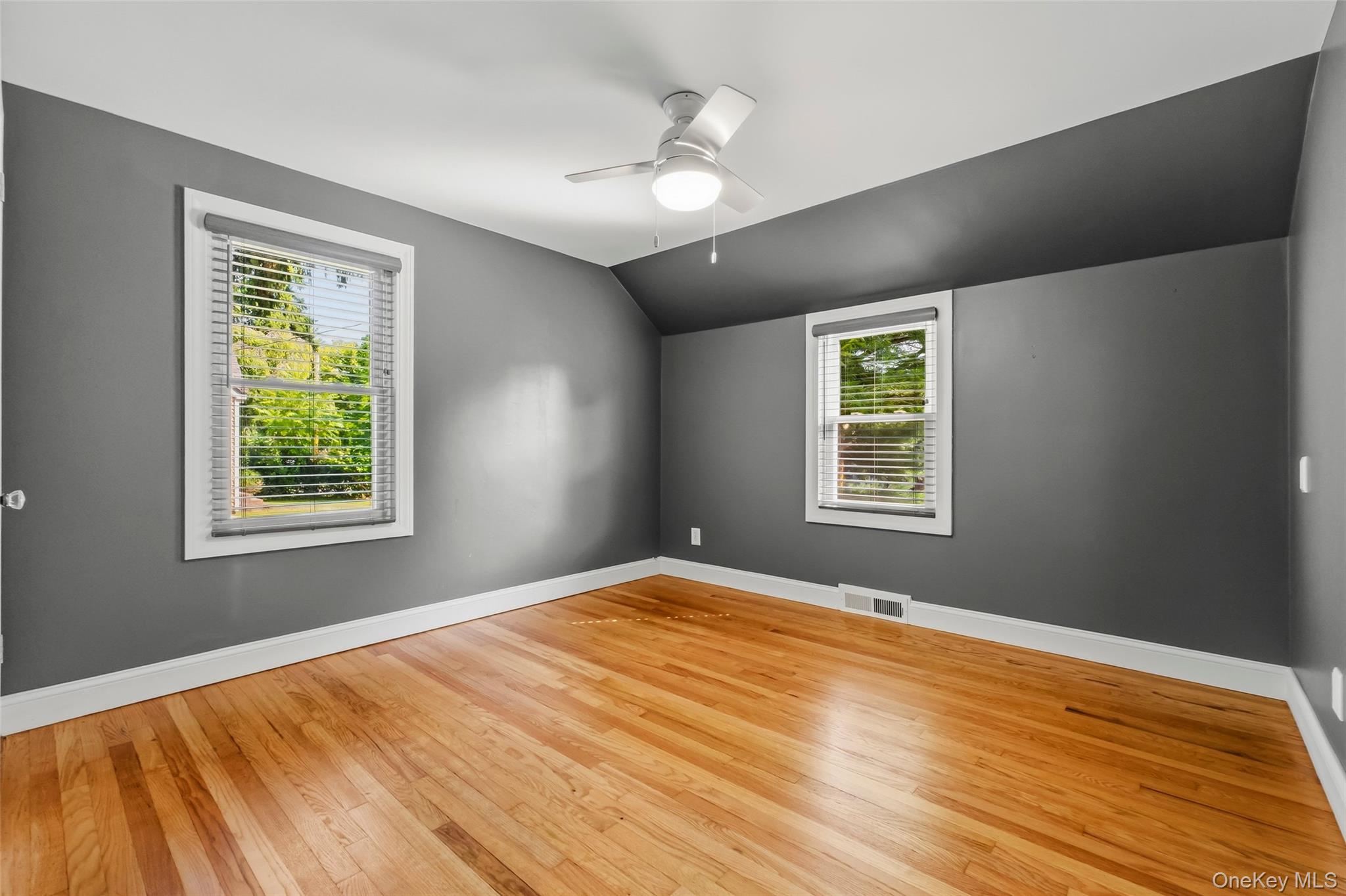 9 Memory Lane Property Photo 16
