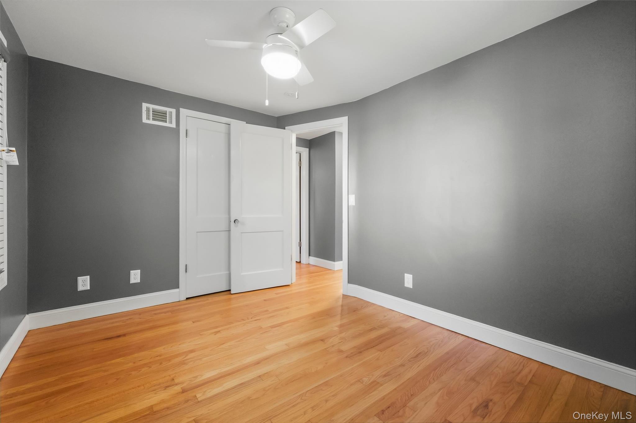 9 Memory Lane Property Photo 19