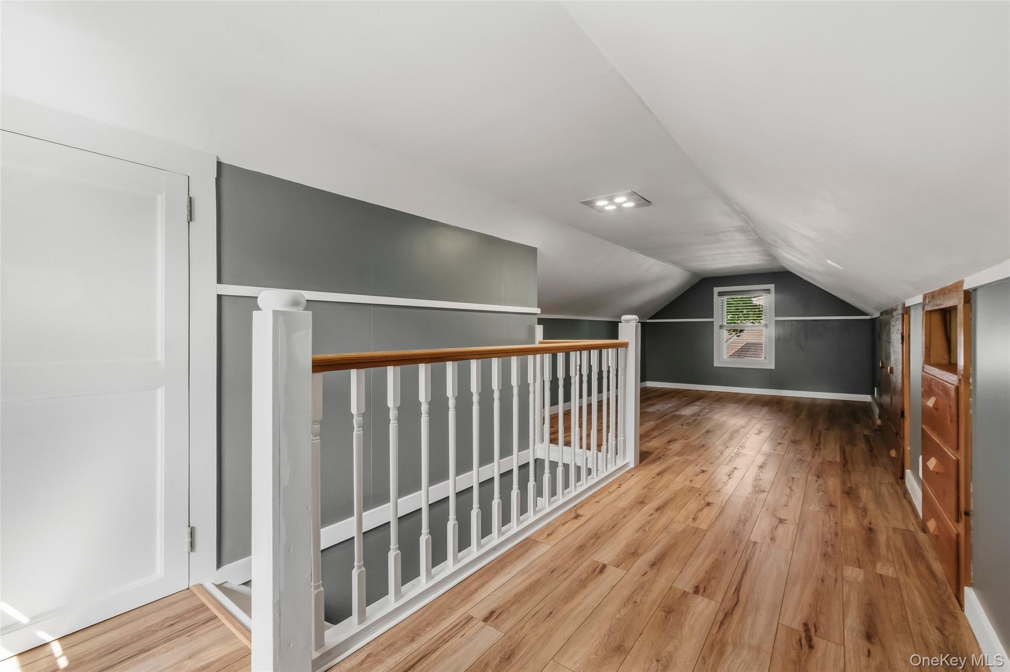 9 Memory Lane Property Photo 21