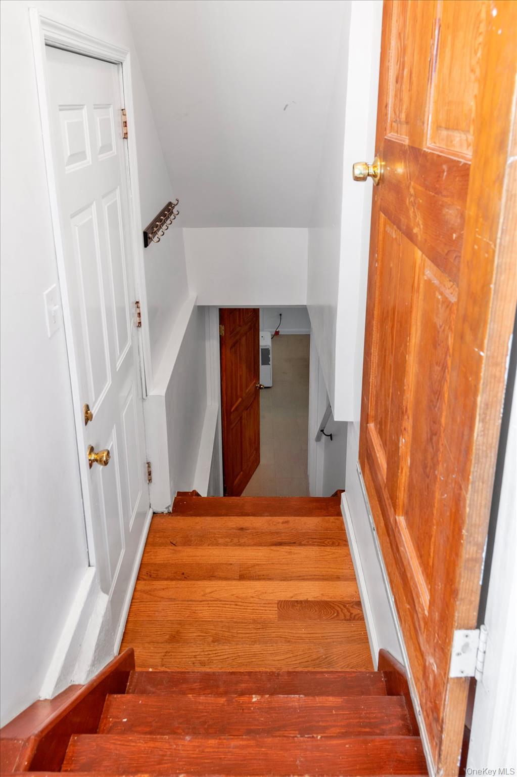 70-15 Manse Street Property Photo 15