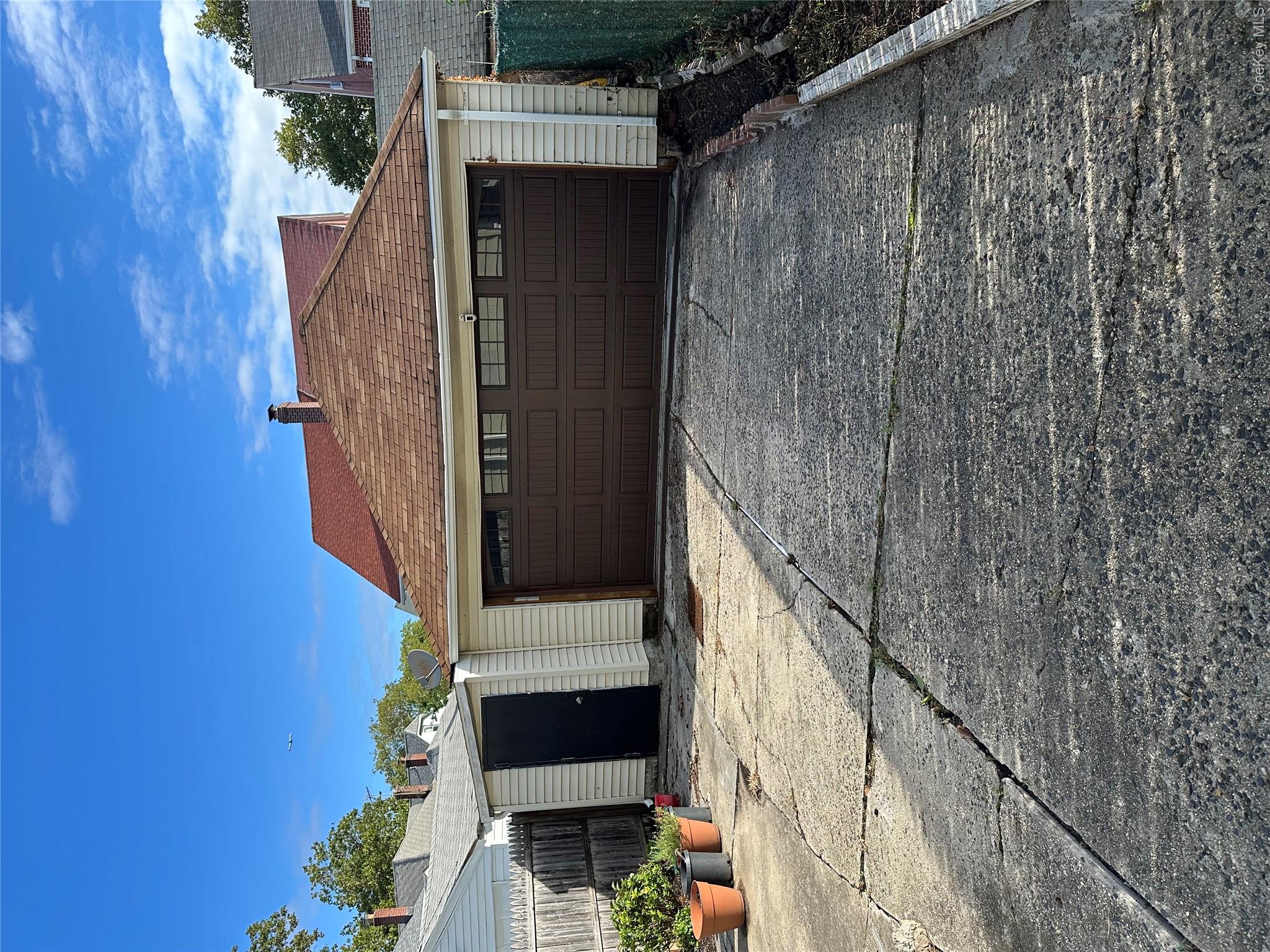 70-15 Manse Street Property Photo 20