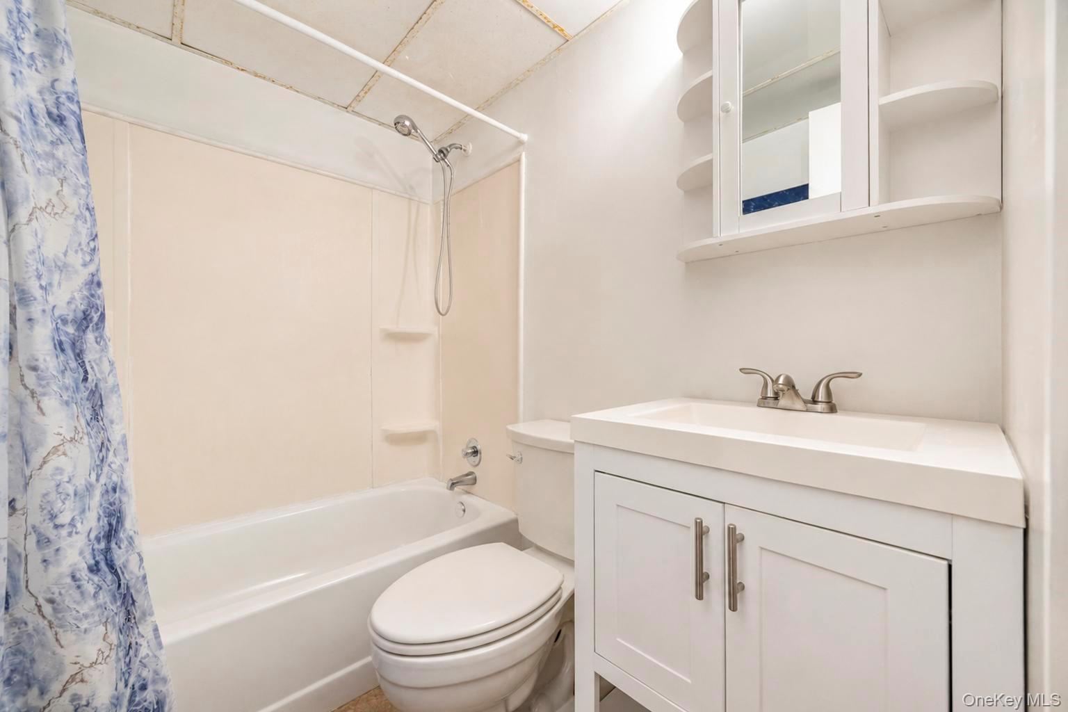 166 Auborn Avenue Property Photo 27