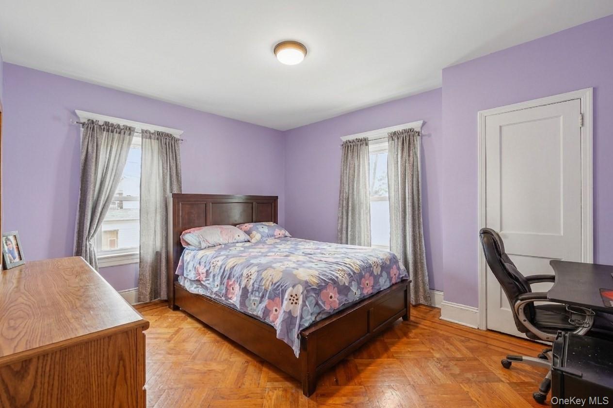 1667 E 51st Street Property Photo 15