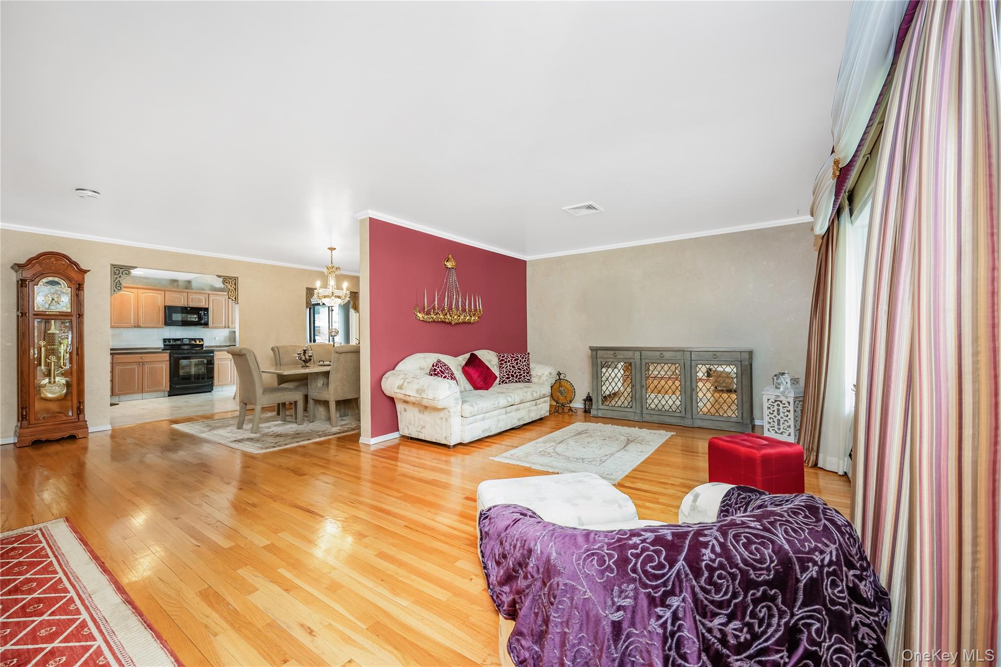 14 Arthur Street Property Photo 8