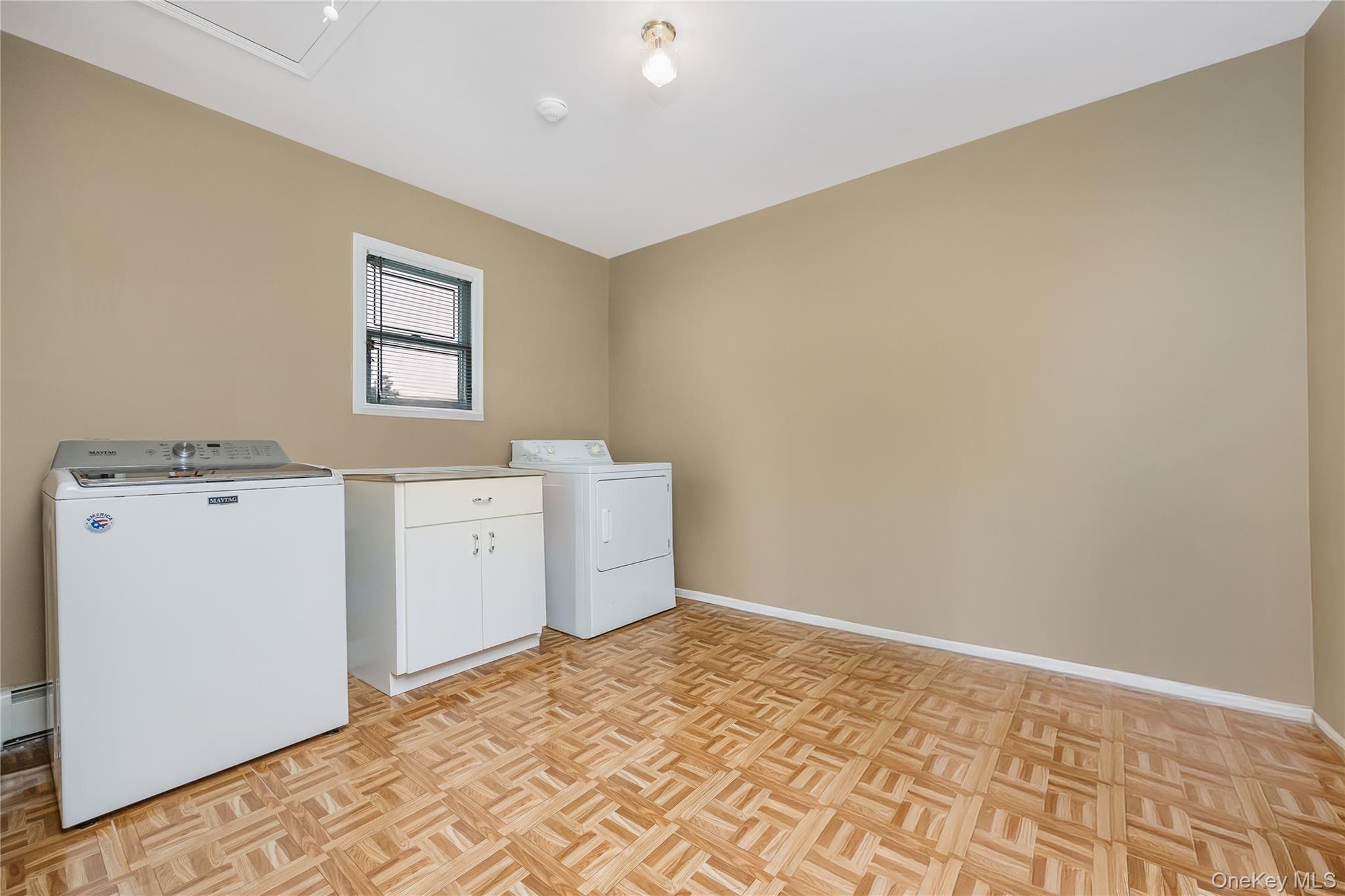 14 Arthur Street Property Photo 25