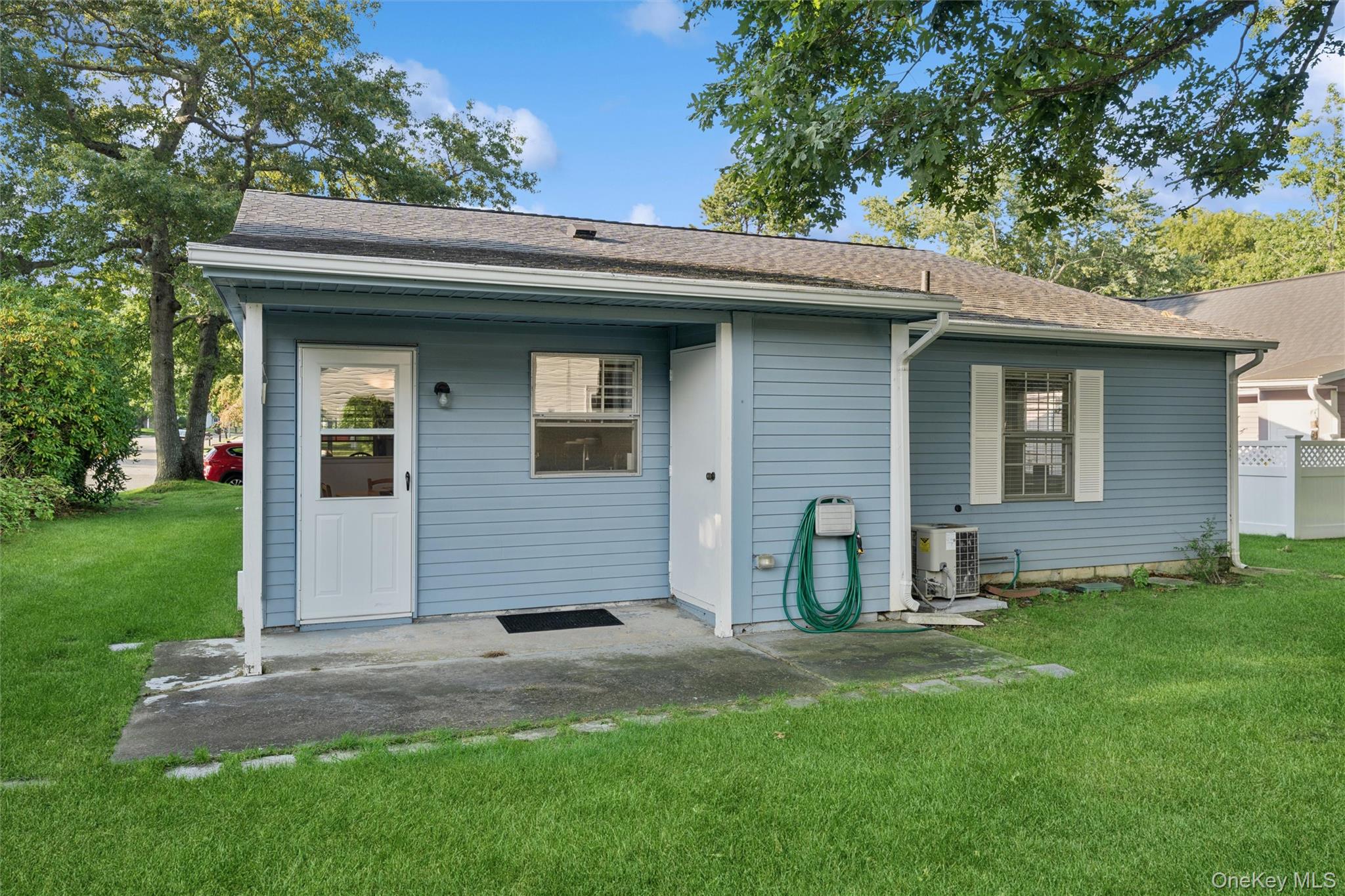 185 Kingston Drive Property Photo 16