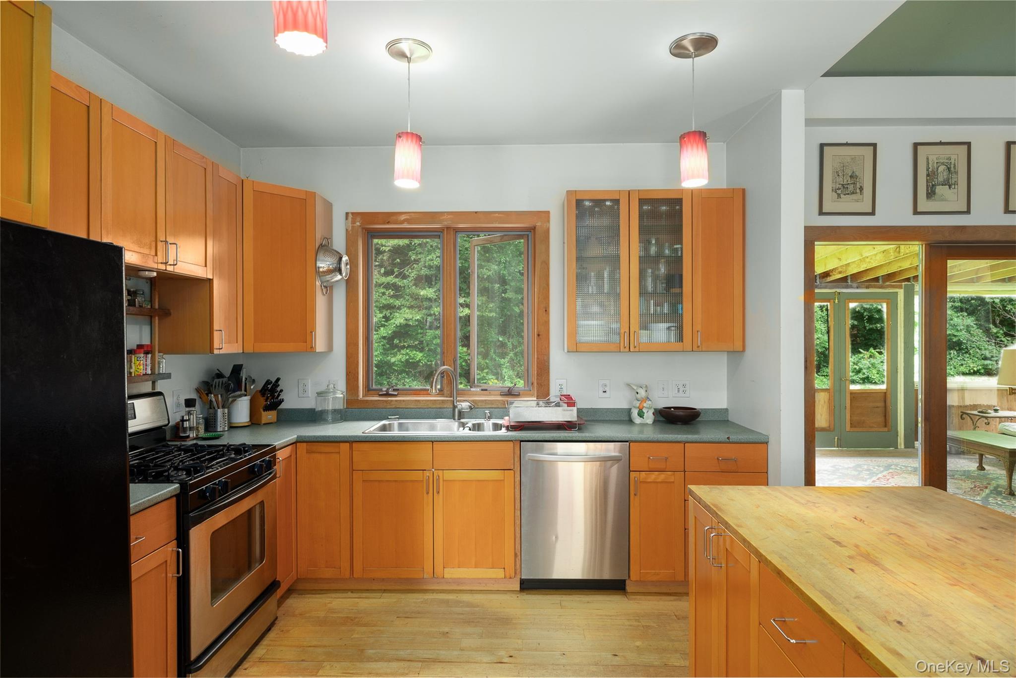 248 Stoll Road Property Photo 5