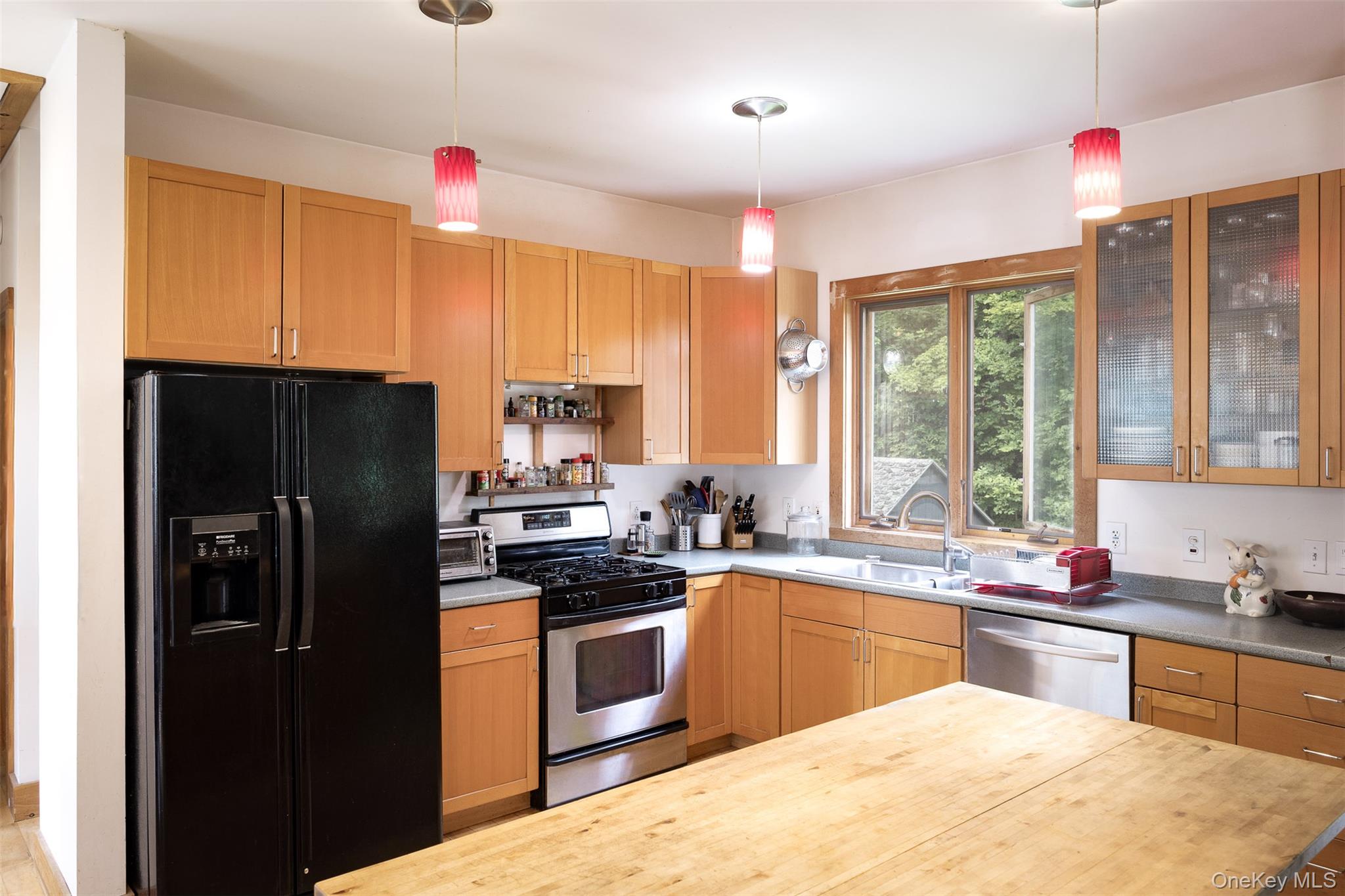 248 Stoll Road Property Photo 8