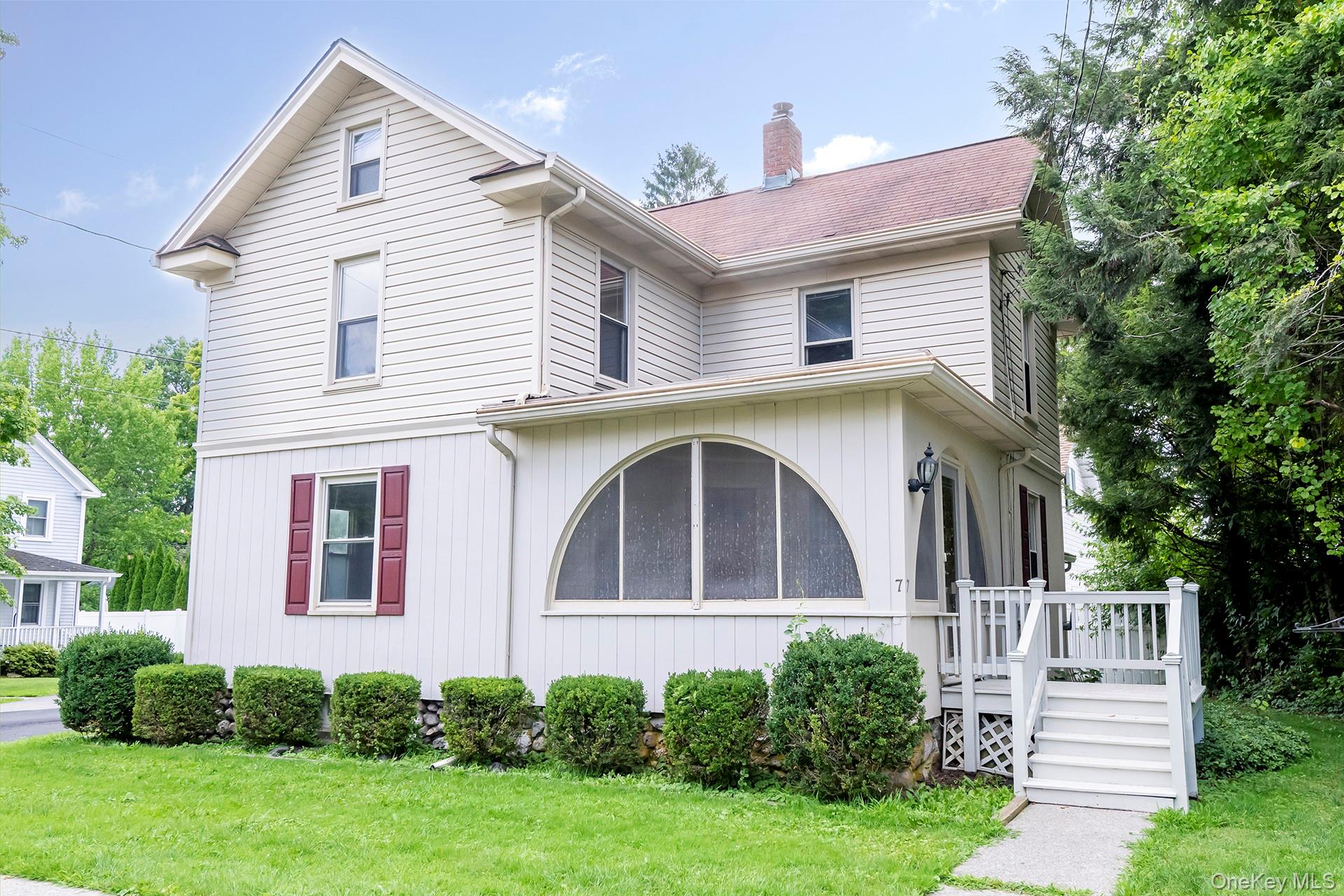 7 Maple Avenue Property Photo 1