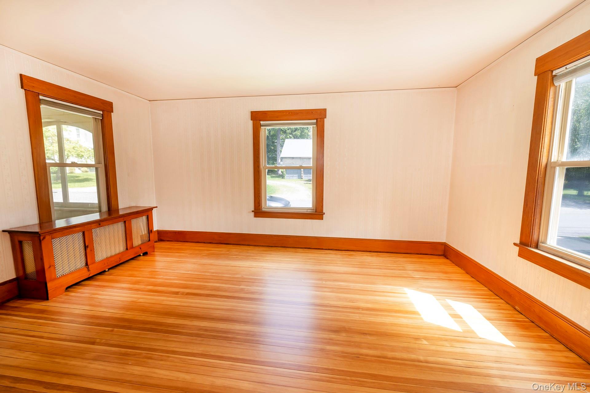 7 Maple Avenue Property Photo 10