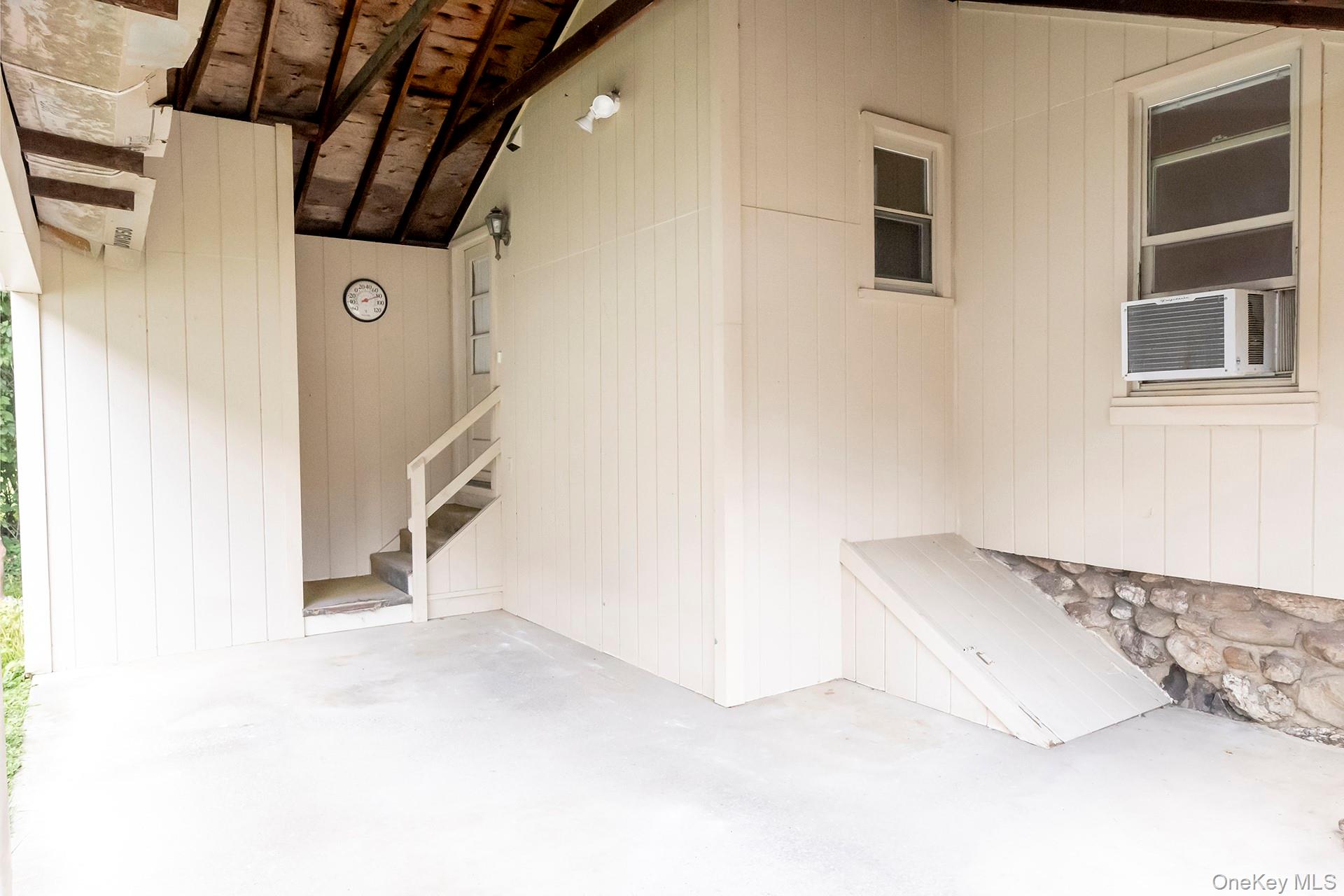 7 Maple Avenue Property Photo 19