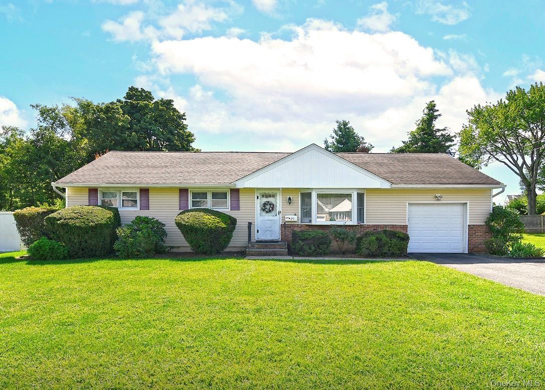 20 Sprucetree Lane Property Photo 1