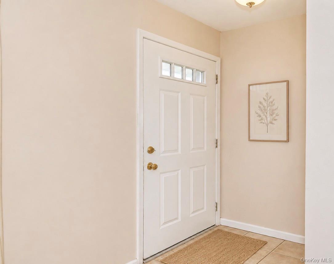 20 Sprucetree Lane Property Photo 3