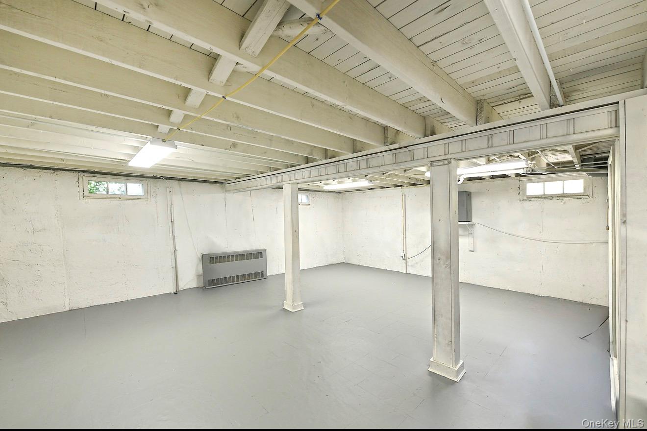 20 Sprucetree Lane Property Photo 13