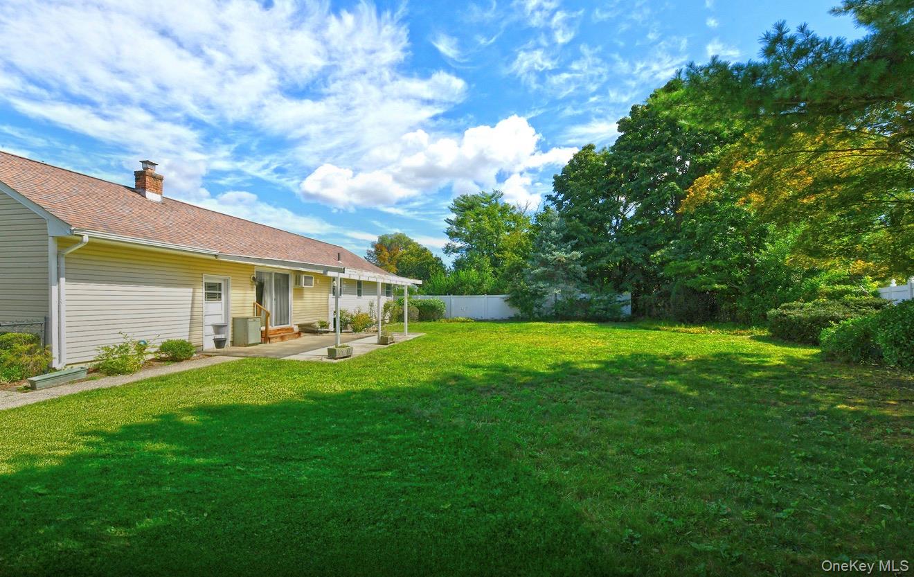 20 Sprucetree Lane Property Photo 21