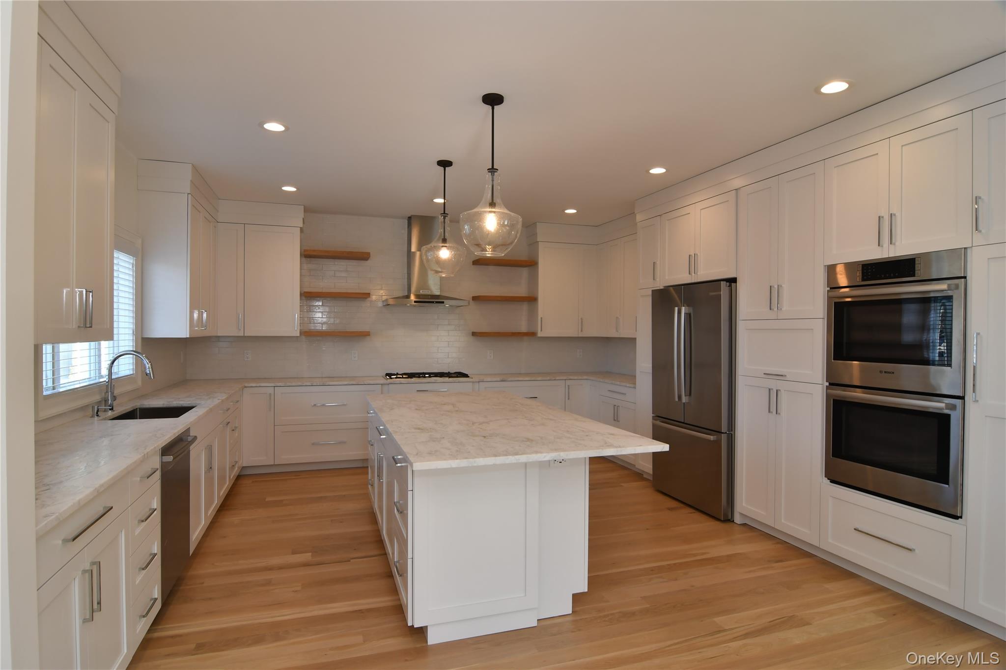 5 Madison Place Property Photo 5