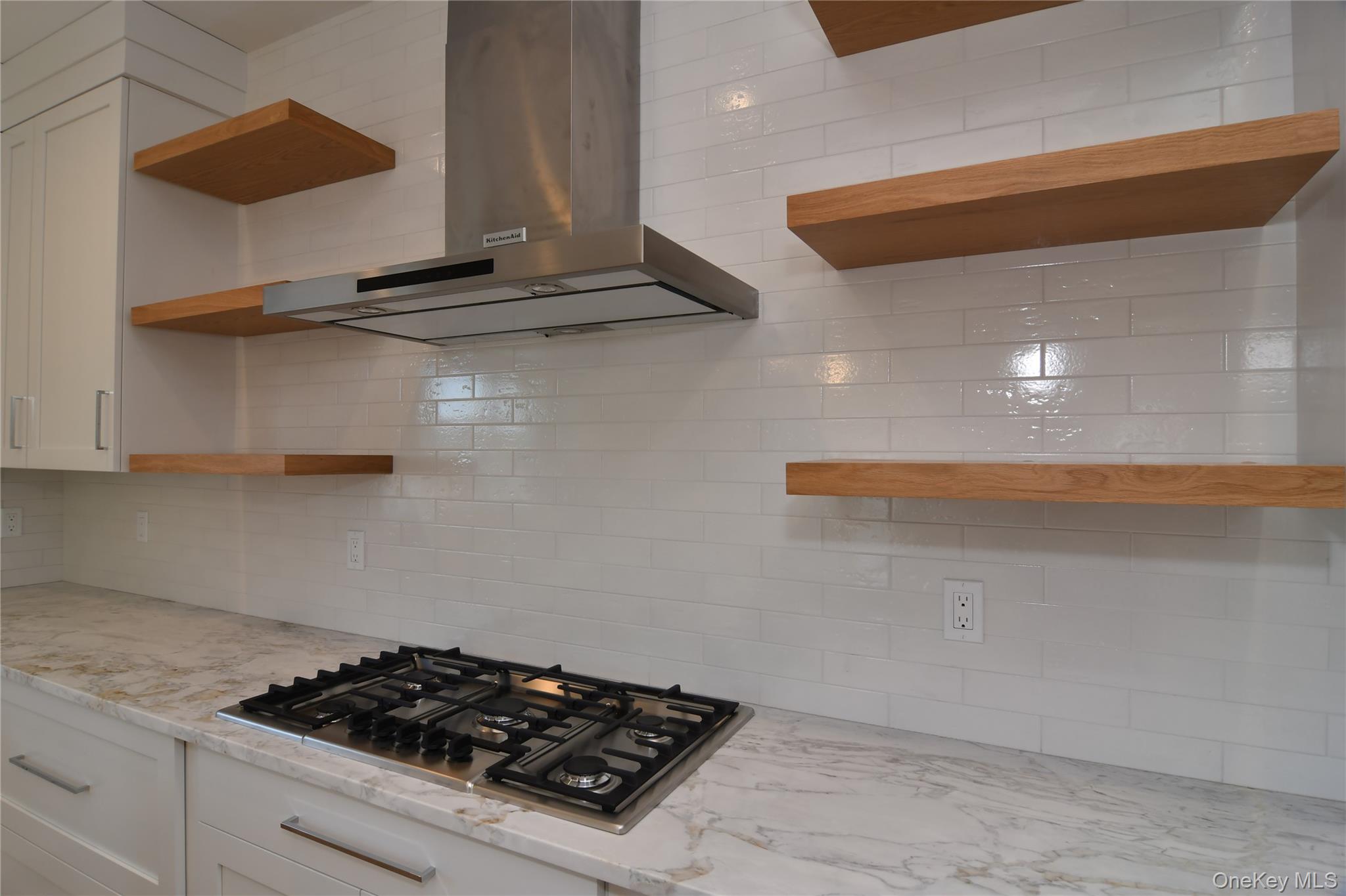 5 Madison Place Property Photo 7