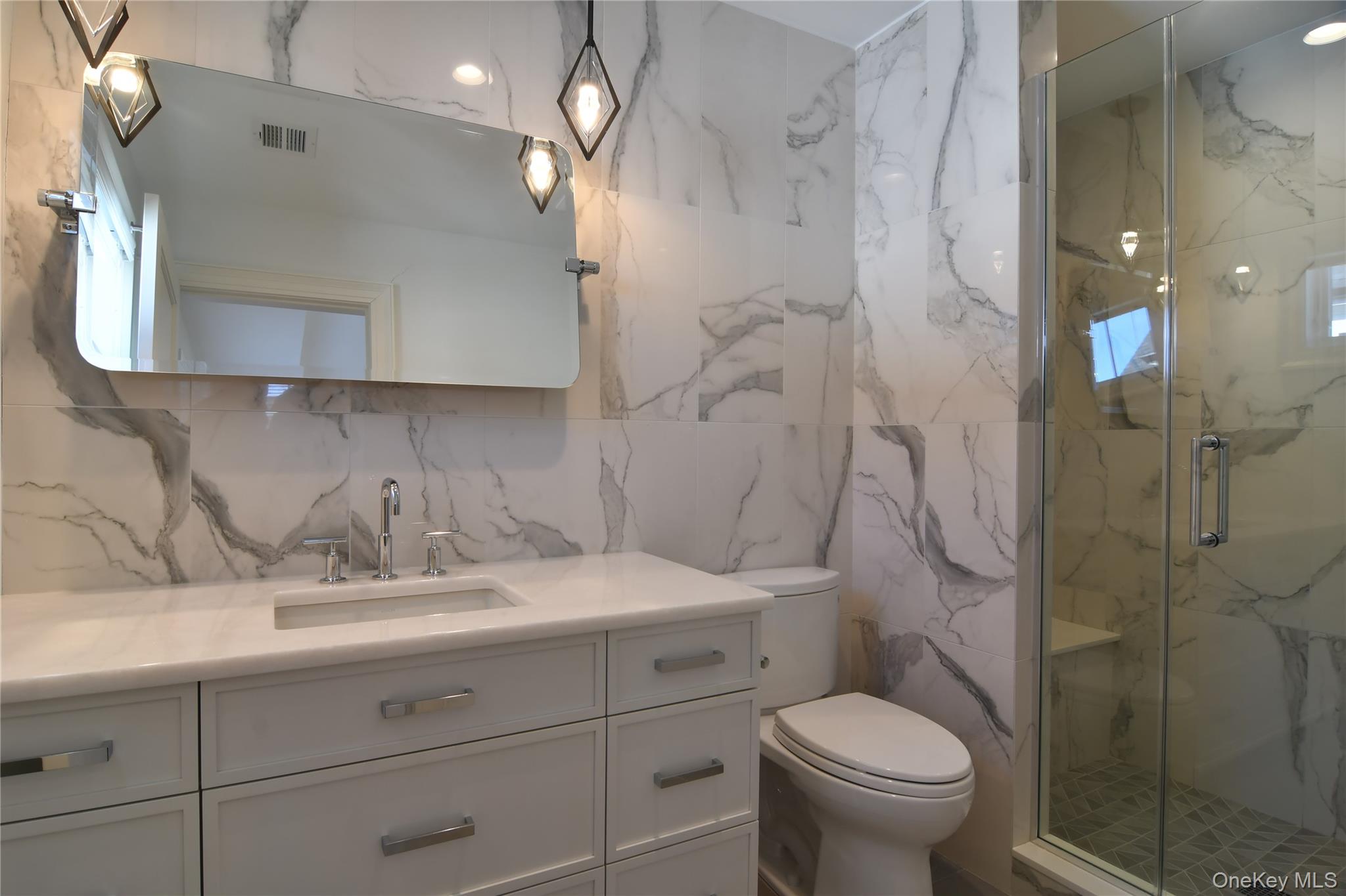 5 Madison Place Property Photo 15