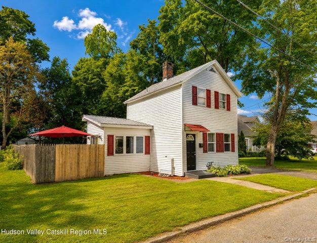 56 Emerick Street Property Photo 3