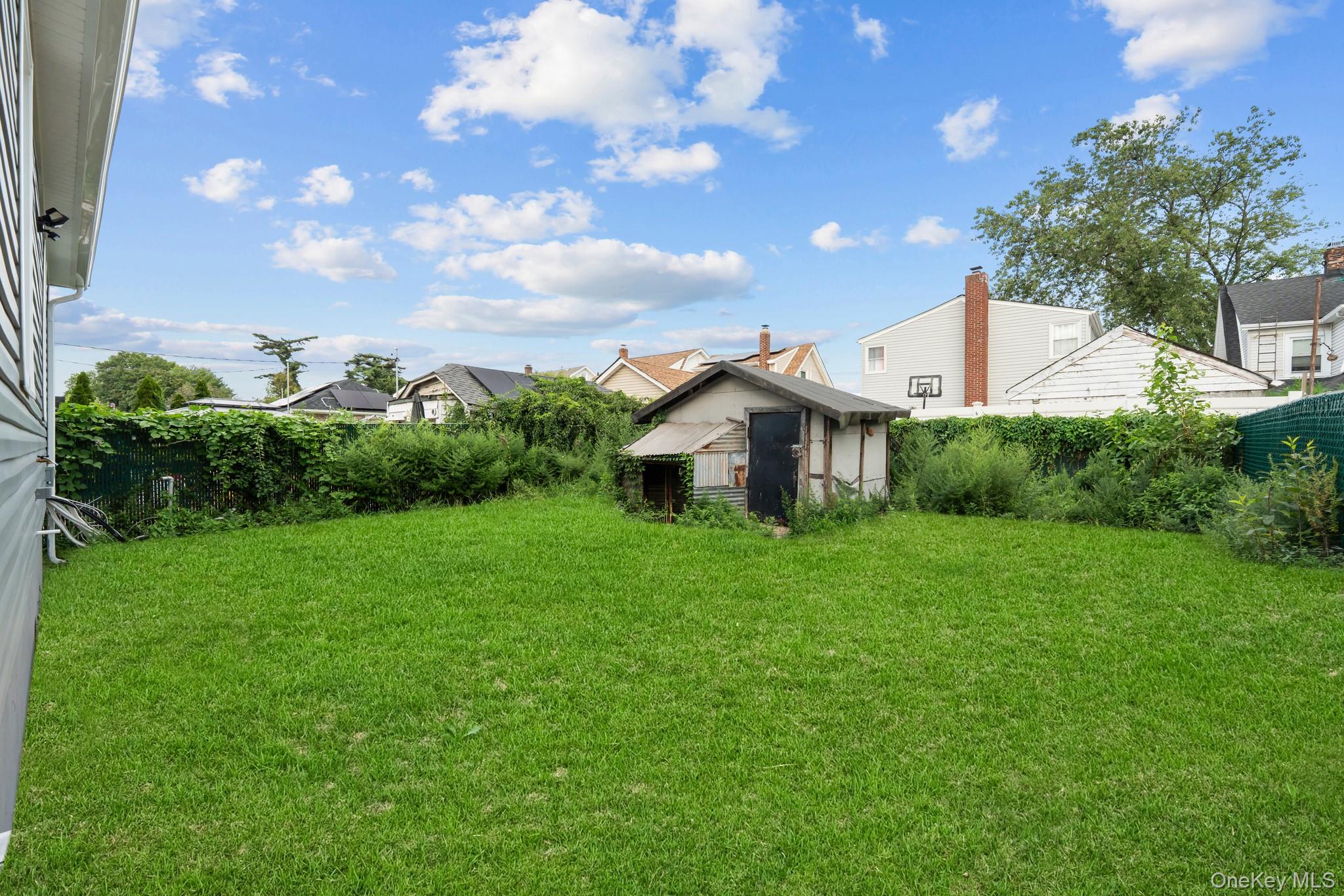 18704 Williamson Avenue Property Photo 14