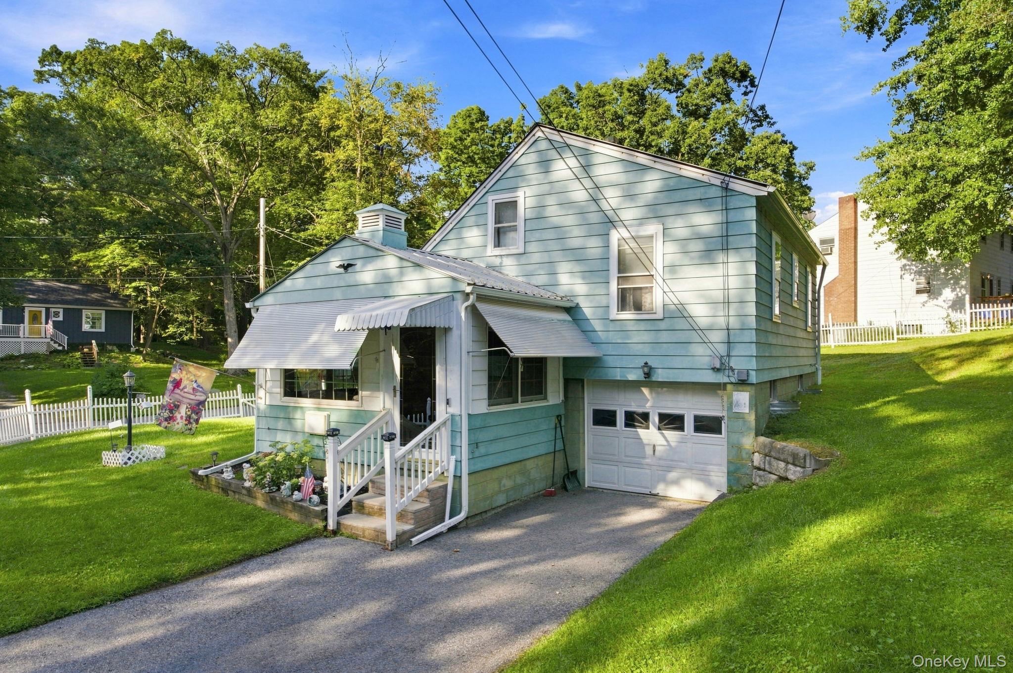 10 Birchwood Terrace Property Photo 3